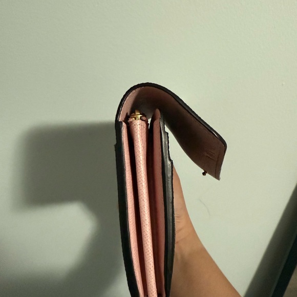 Louis vuitton sarah wallet (Sold) - Picture 8 of 9